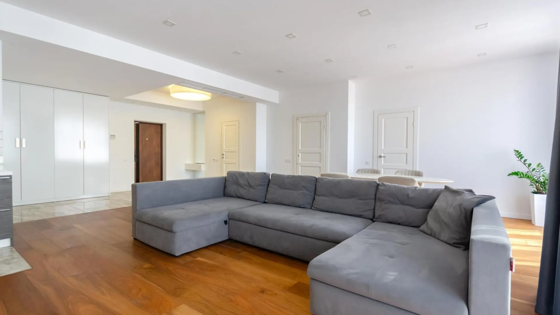 Apartahotel На Видалення!Petrovdom Inn Rc Diplomat Hall -The Smart Hotel Apartment Panoramic City View I Kiev Ucrania