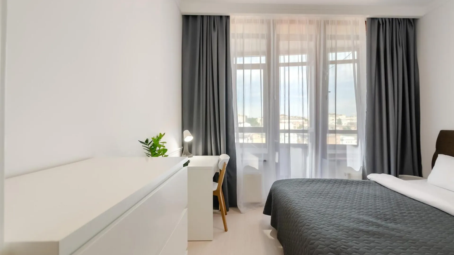 На Видалення!Petrovdom Inn Rc Diplomat Hall -The Smart Hotel Apartment Panoramic City View I Kiev Apartahotel