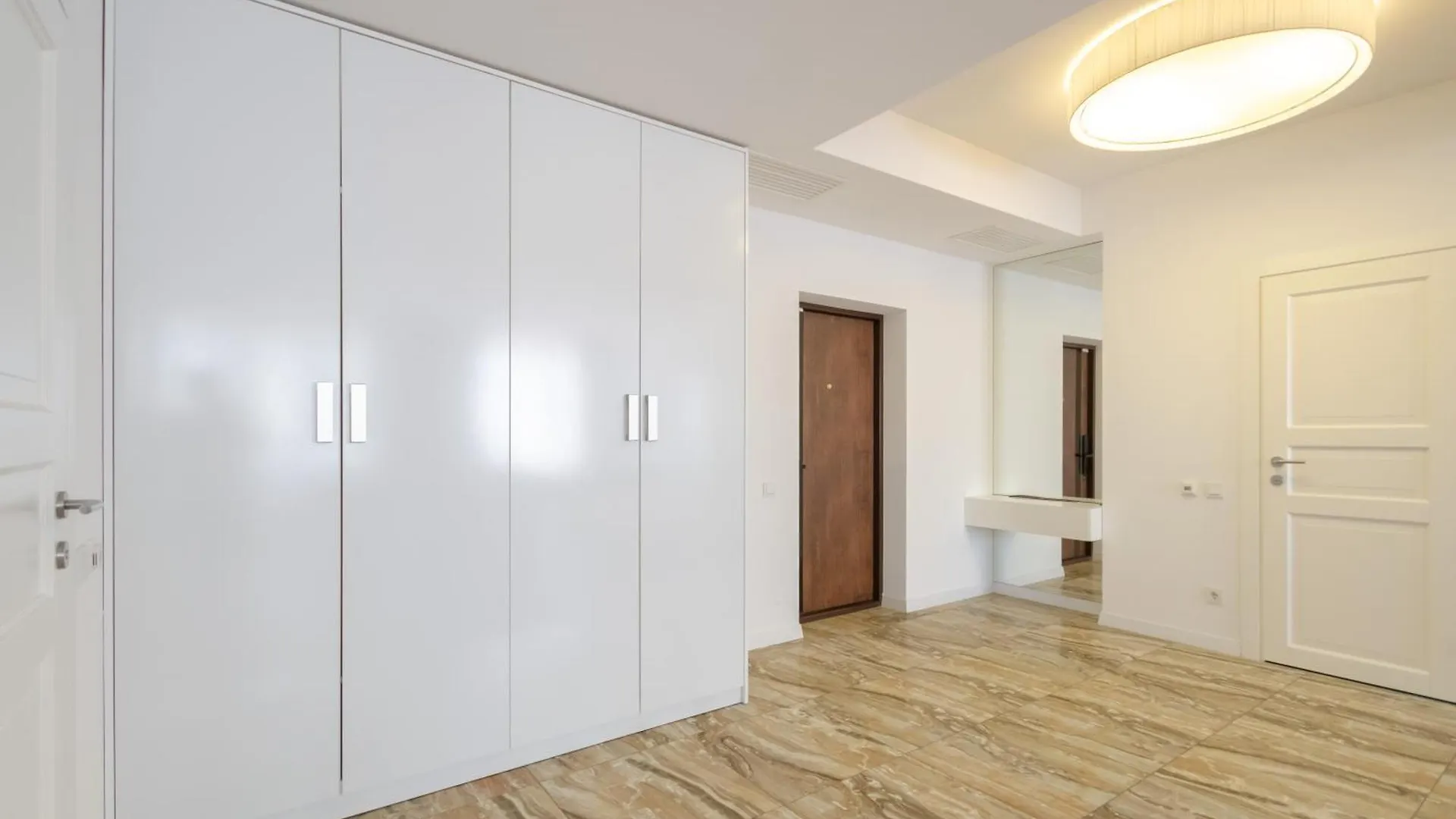 Apartahotel На Видалення!Petrovdom Inn Rc Diplomat Hall -The Smart Hotel Apartment Panoramic City View I Kiev
