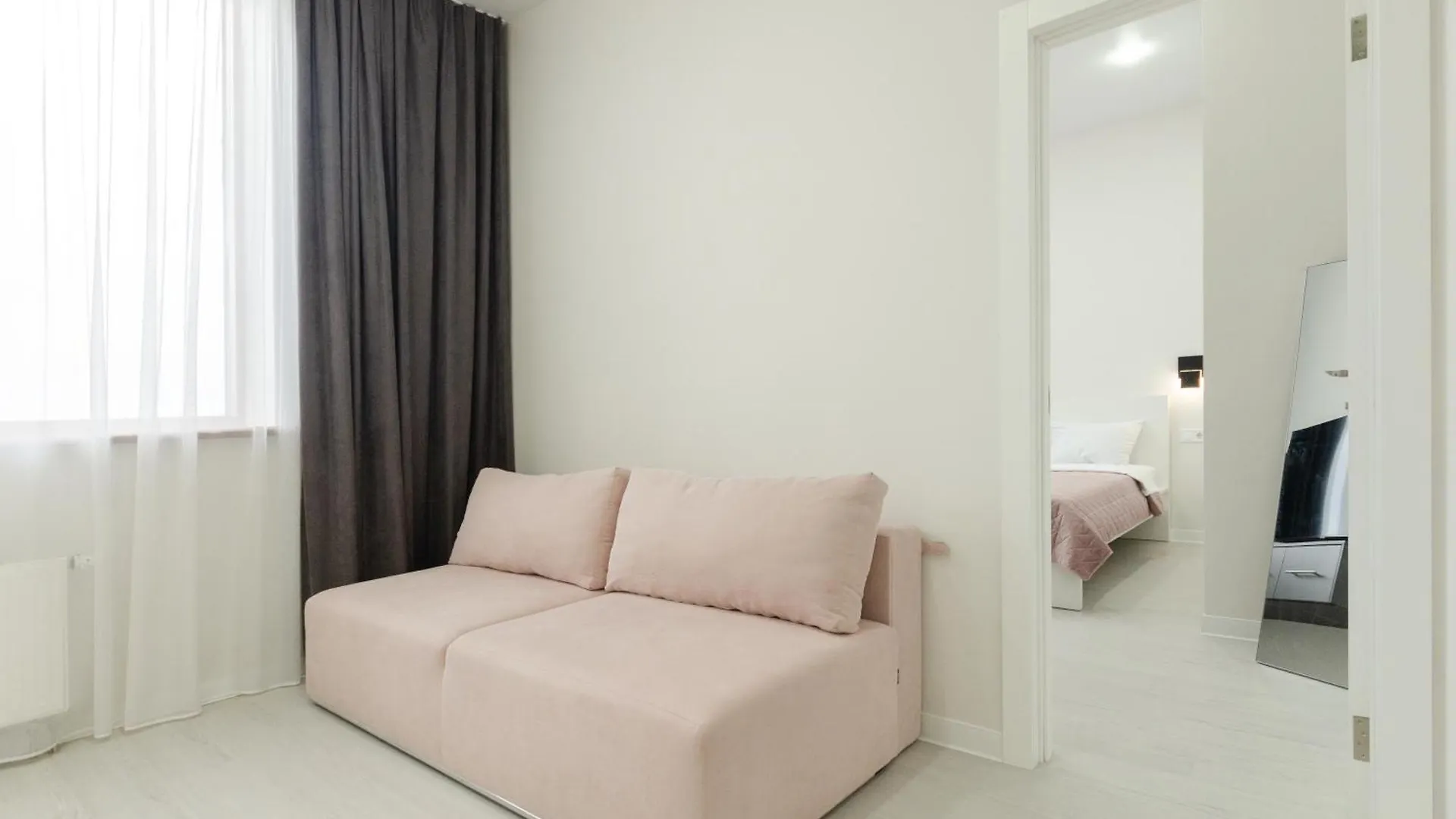 На Видалення!Petrovdom Inn Rc Diplomat Hall -The Smart Hotel Apartment Panoramic City View I Kyiv