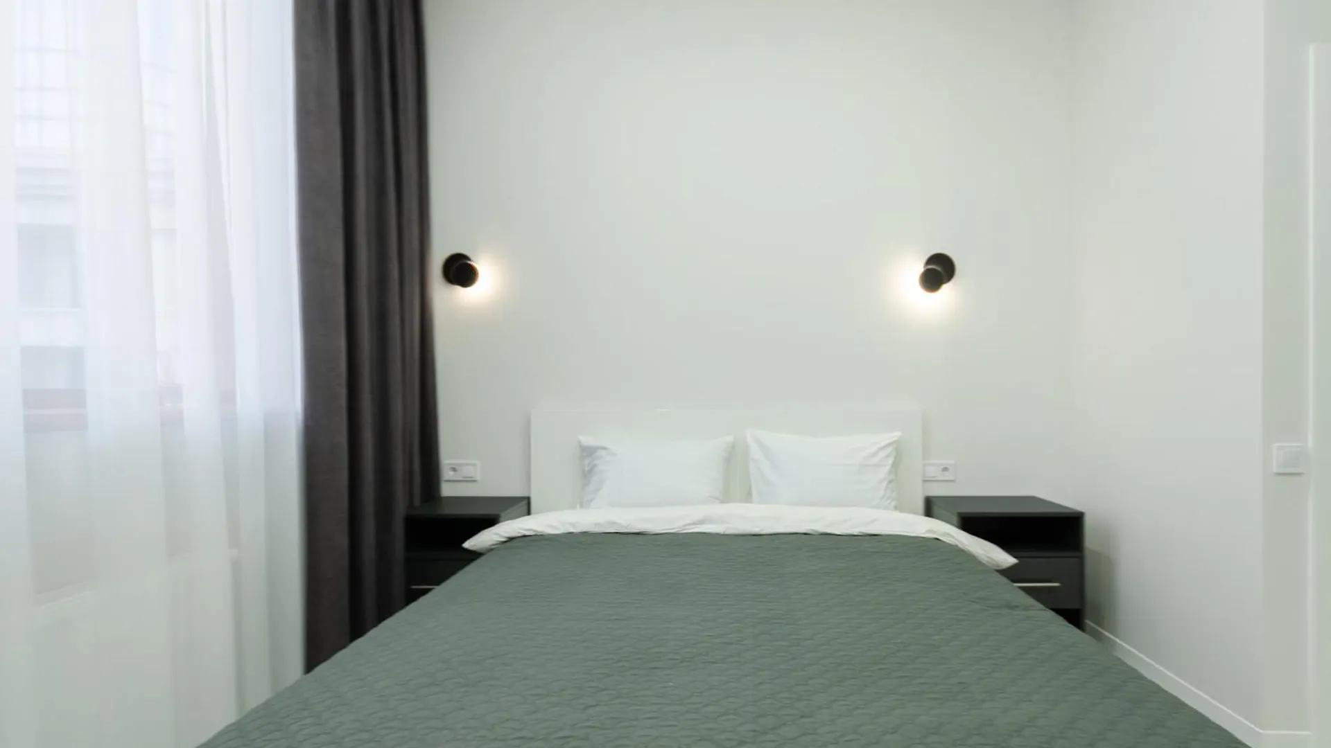 На Видалення!Petrovdom Inn Rc Diplomat Hall -The Smart Hotel Apartment Panoramic City View I Kyiv 0*,  Ukraine